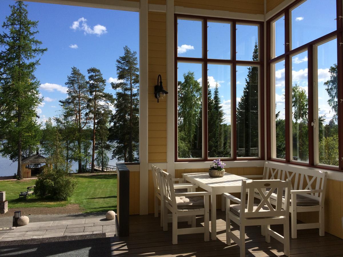 Hotelli Woikoski Feeling - Kirjokiven Kartano 5*