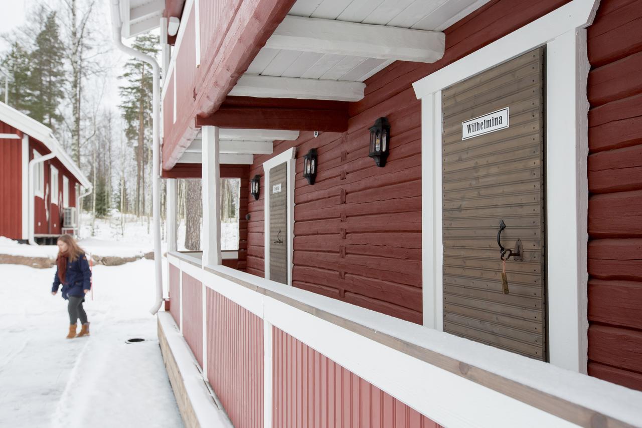 Hotelli Woikoski Feeling - Kirjokiven Kartano 5*